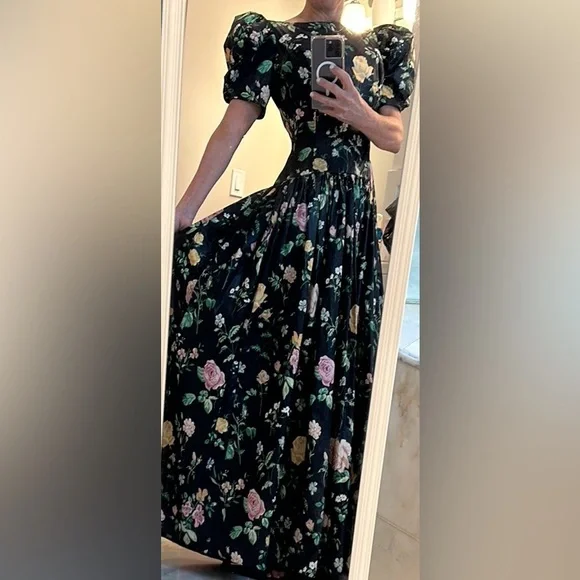 Saks Fifth Avenue | Dresses | Saks Fifth Avenue Black Floral Dress | Poshmark Saks Fifth Avenue | Dresses | Saks Fifth Avenue Black Floral Dress | Poshmark
